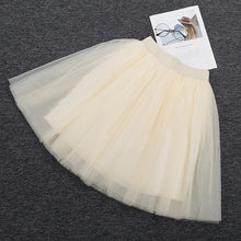 Load image into Gallery viewer, Puffy New Arrival 5 Layer Fashion Women Tulle Skirt Tutu Wedding Bridal Bridesmaid 2018 Overskirt Petticoat Lolita Saia